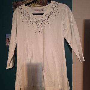 Quacker Factory White Top with Silver Accents